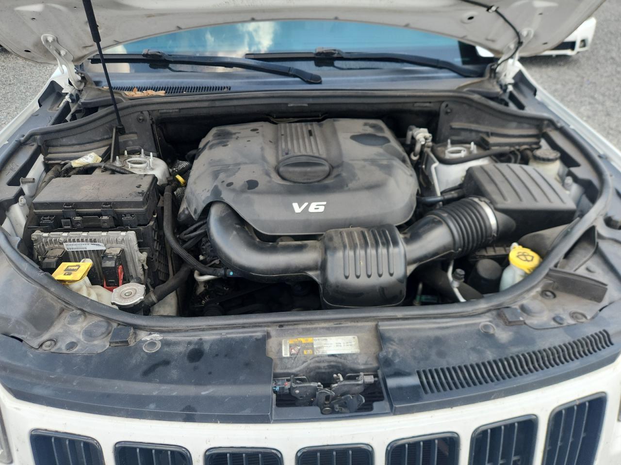 2014 Jeep Grand Cherokee Limited - zdjęcie 12