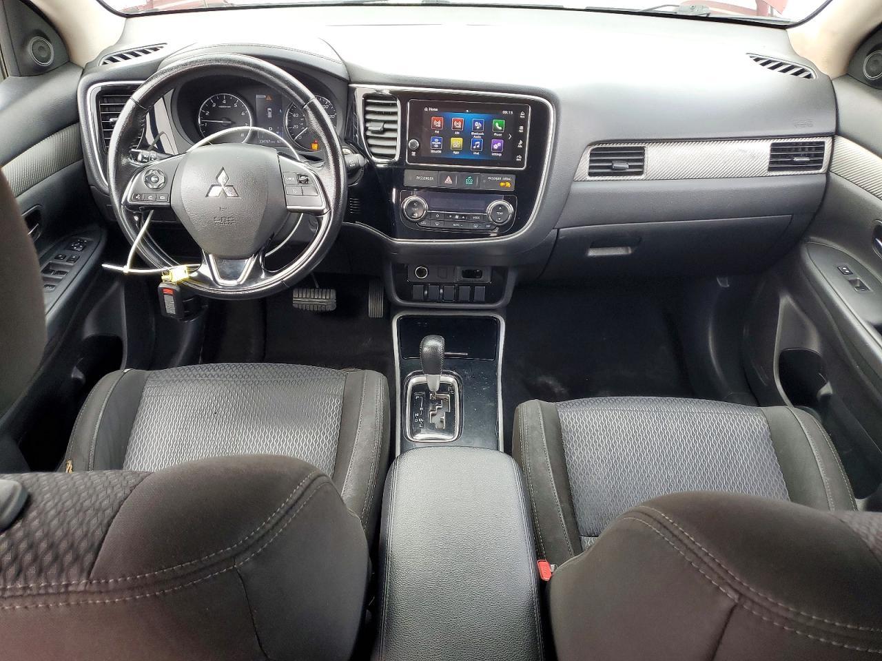 2018 Mitsubishi Outlander Se - zdjęcie 8