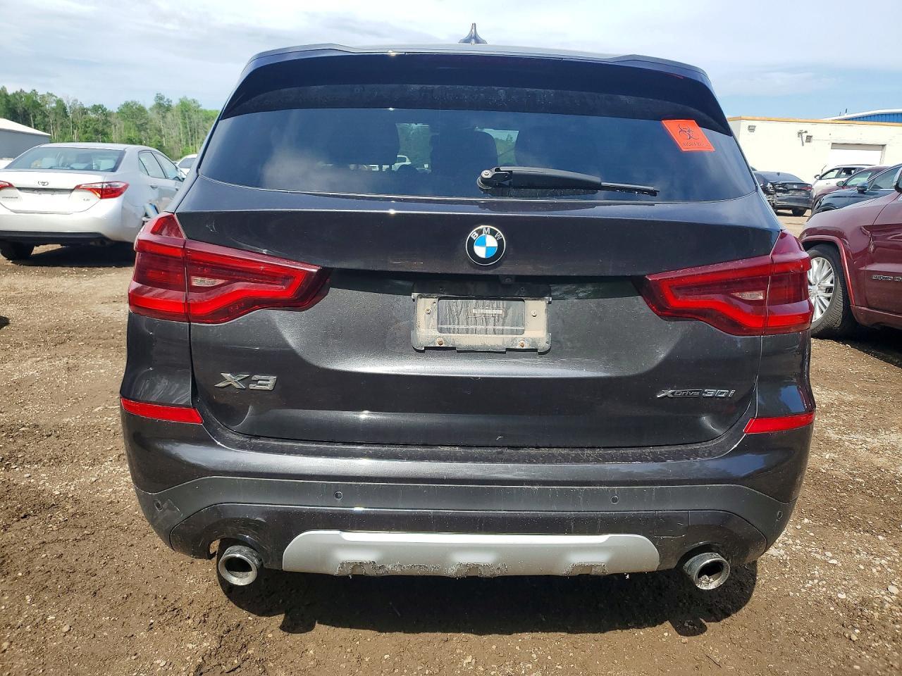 2018 BMW X3 xDrive30I - zdjęcie 6