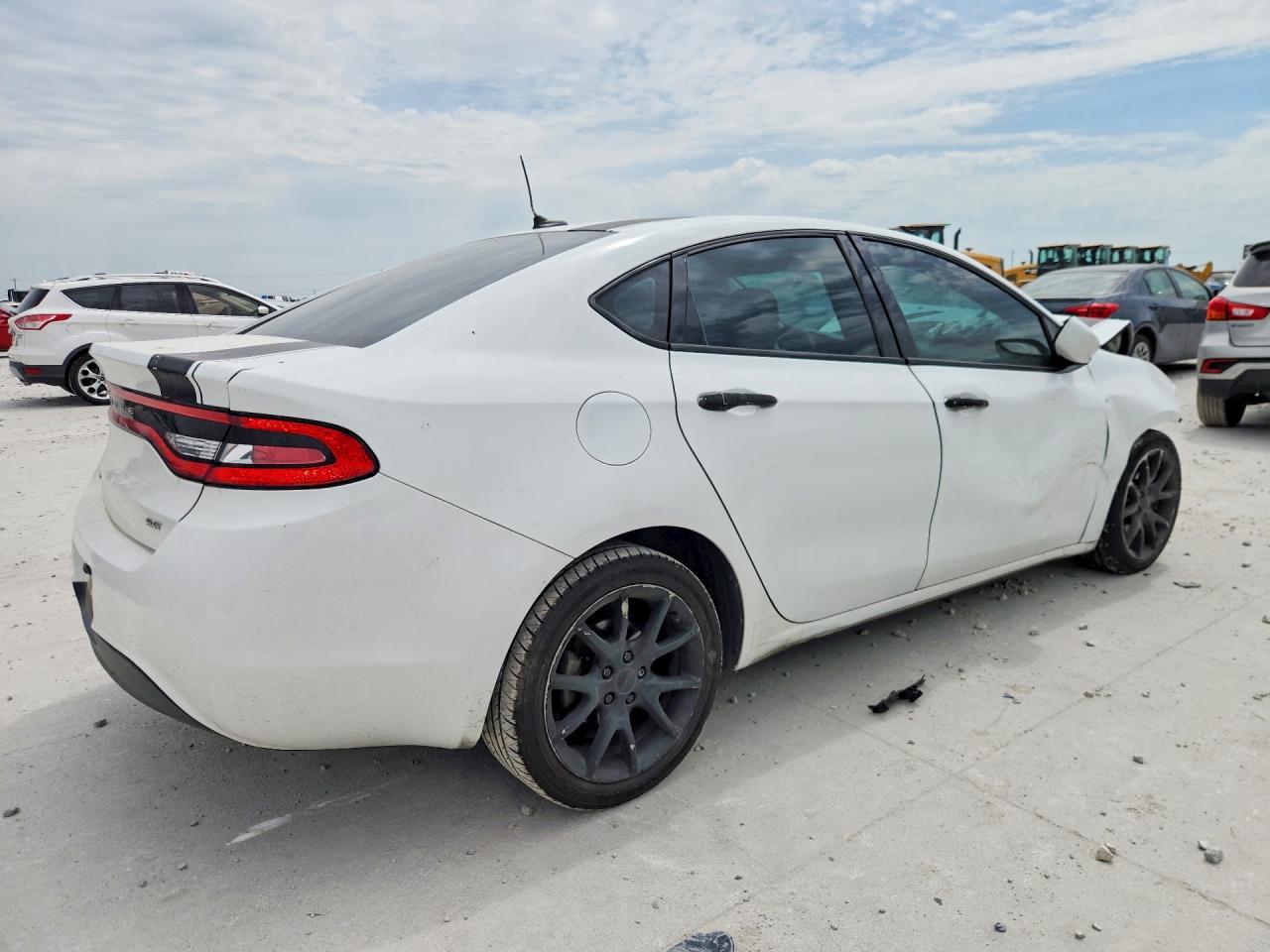 2013 Dodge Dart Sxt - zdjęcie 3