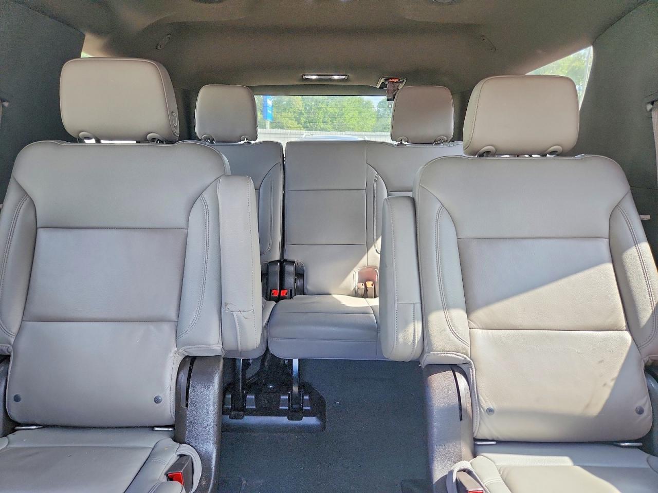 2021 Chevrolet Tahoe C1500 Lt - zdjęcie 10