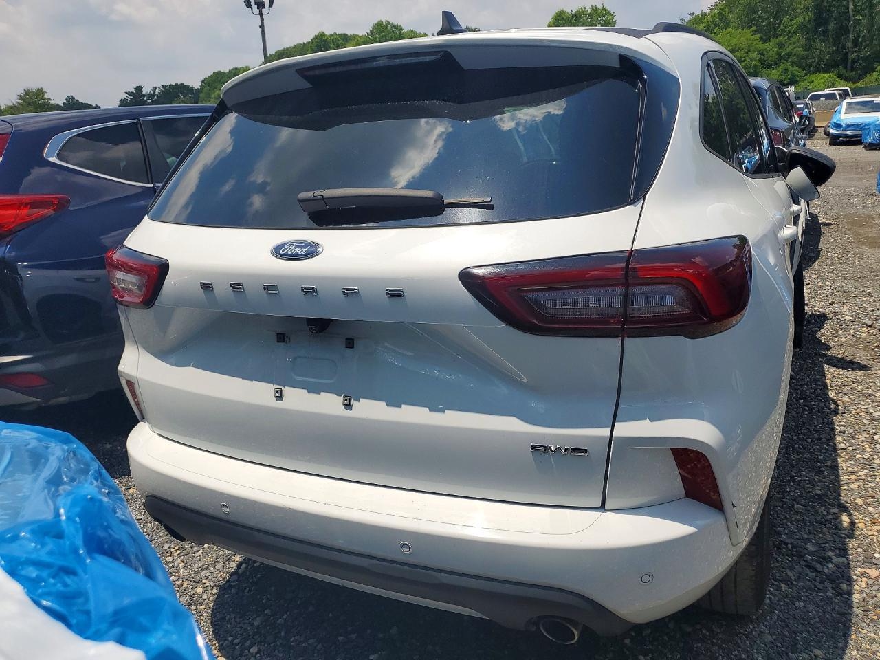 2023 Ford Escape St Line - zdjęcie 6