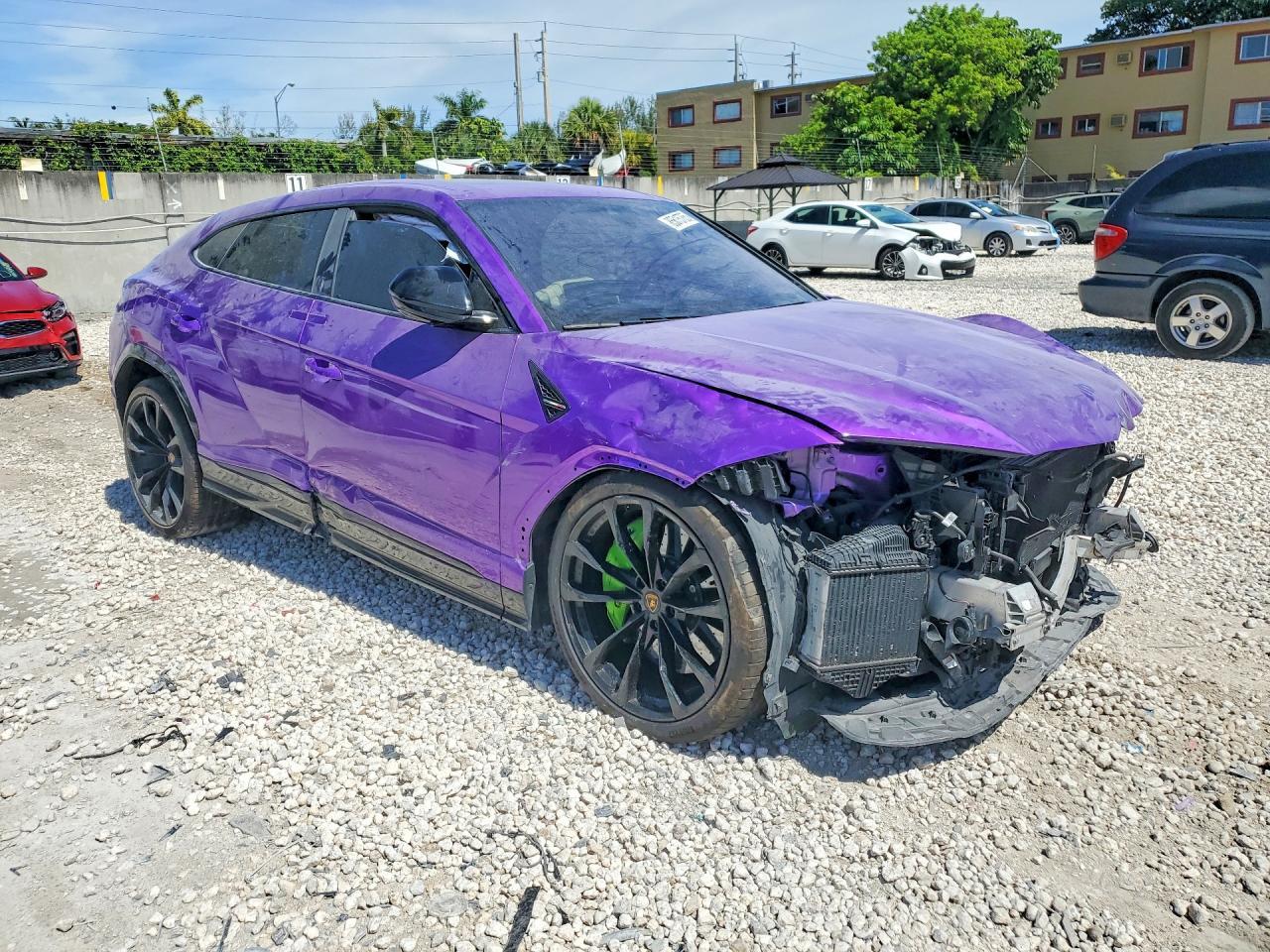 2022 Lamborghini Urus - zdjęcie 4