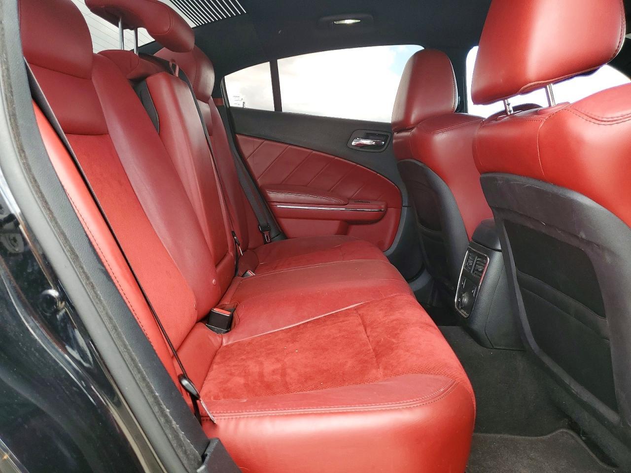 2014 Dodge Charger R - zdjęcie 10