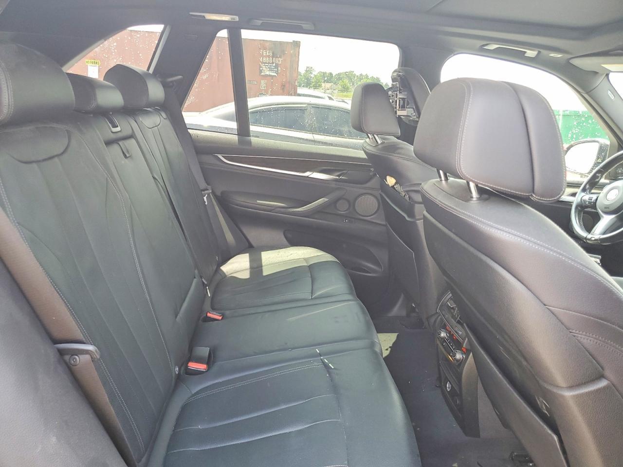 2017 BMW X5 xDrive35I - zdjęcie 11