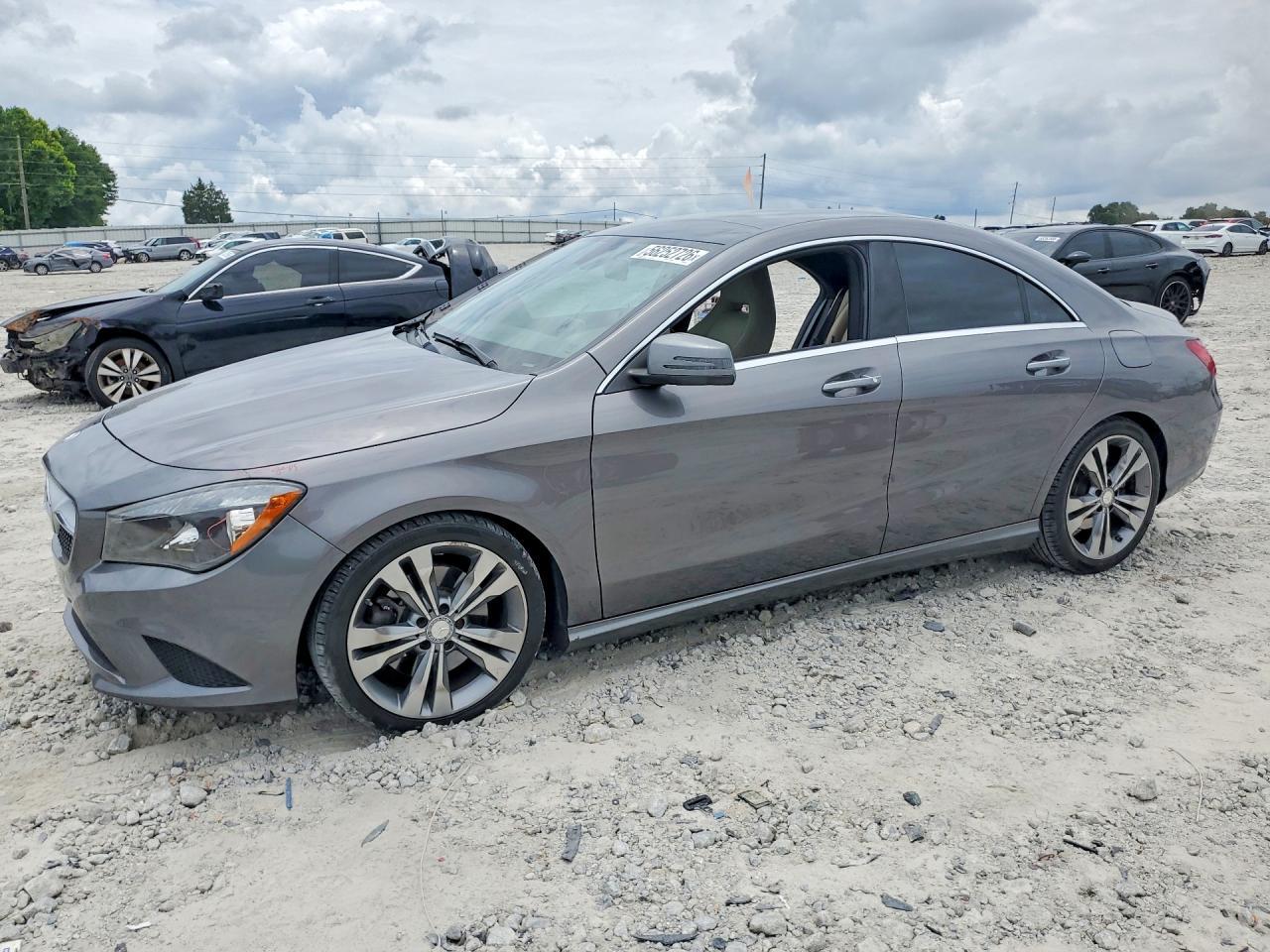 2016 Mercedes-Benz Cla 250 - zdjęcie główne