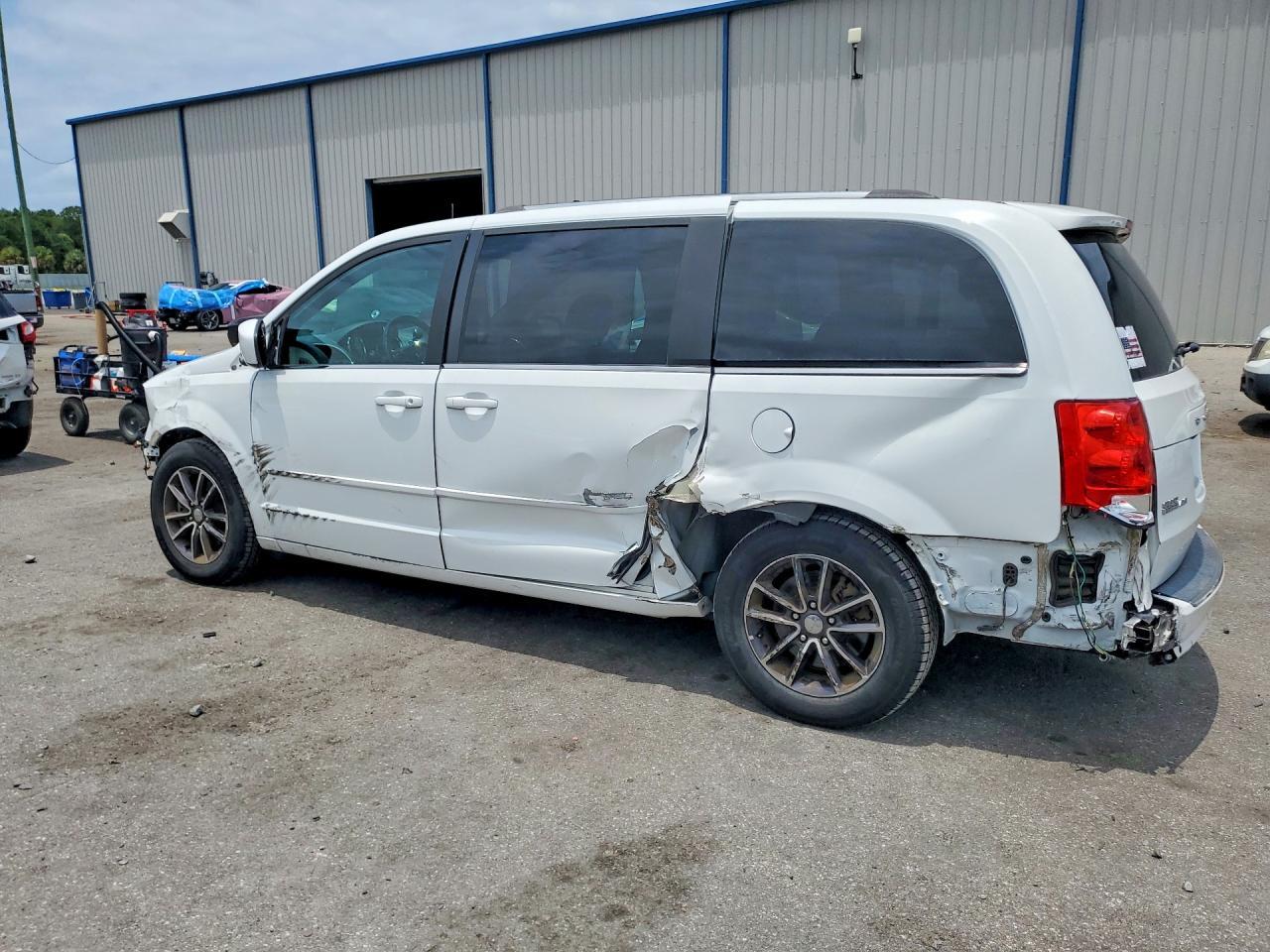 2017 Dodge Grand Caravan Sxt - zdjęcie 2