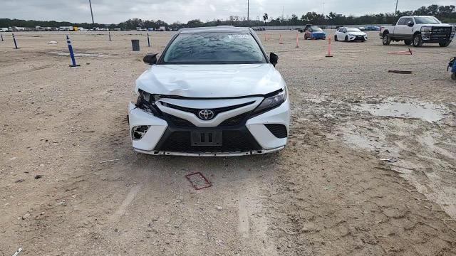 2022 Toyota Camry Trd - zdjęcie 13