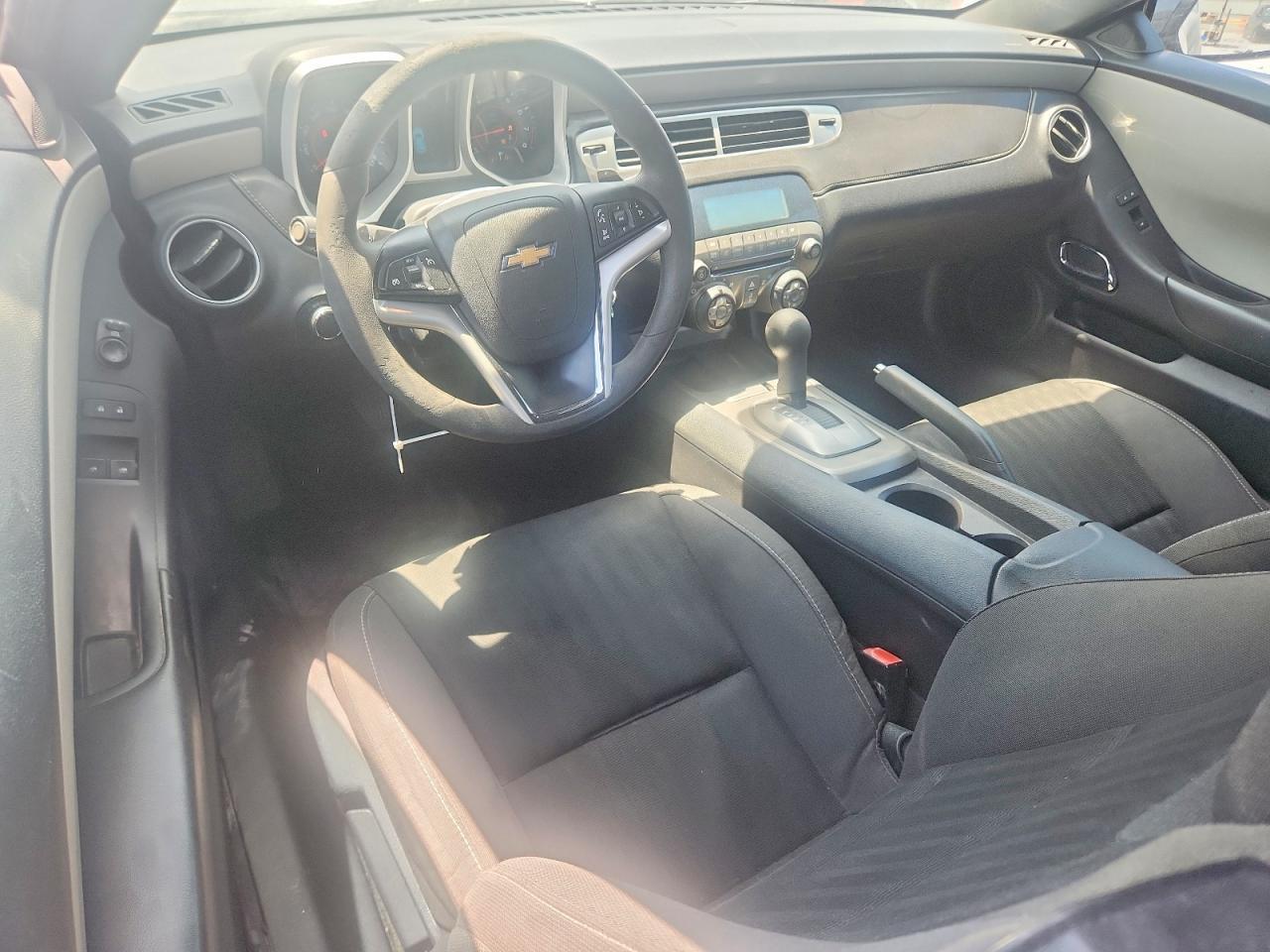 2015 Chevrolet Camaro Ls - zdjęcie 8