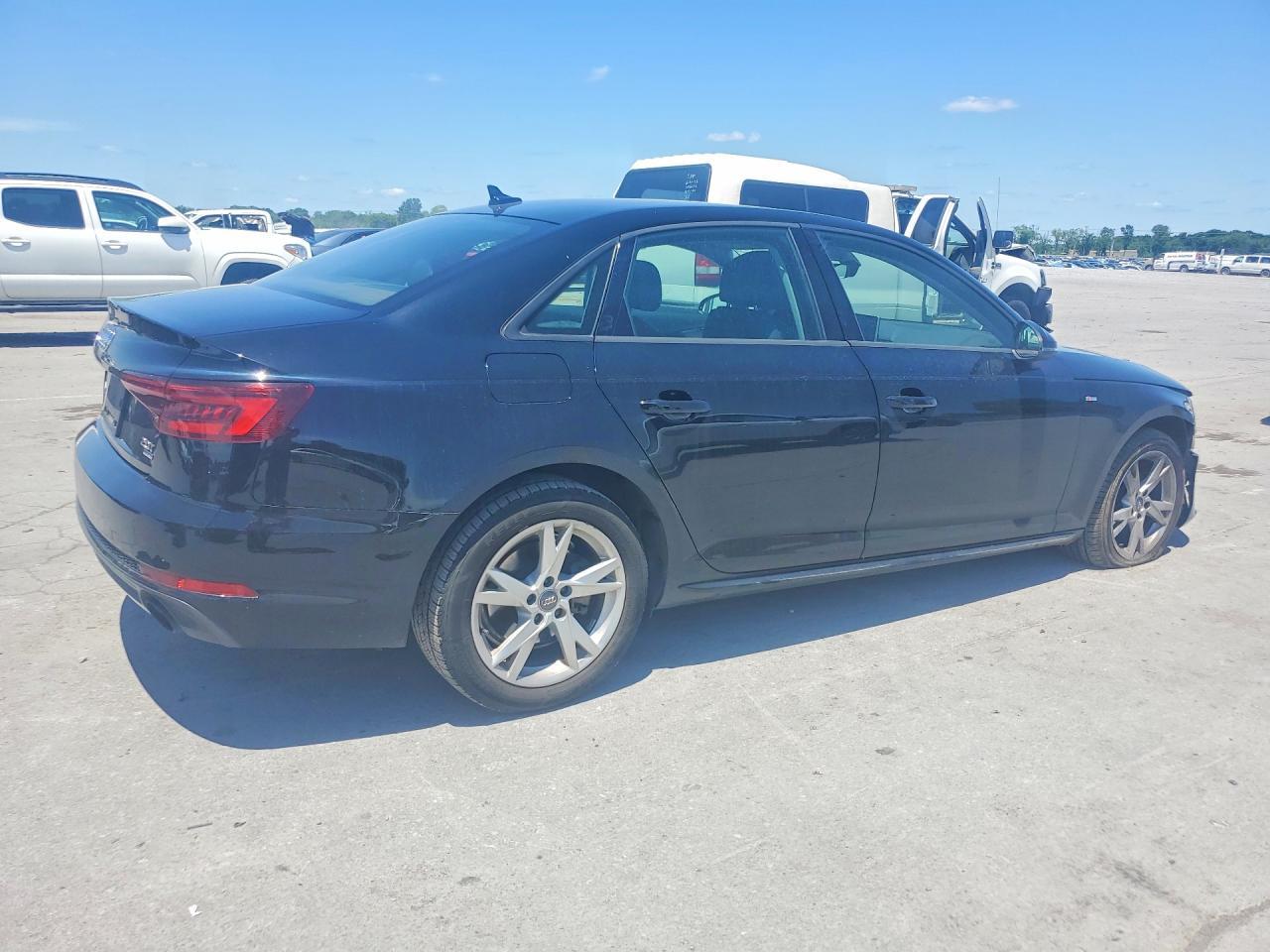 2018 Audi A4 Premium - zdjęcie 3