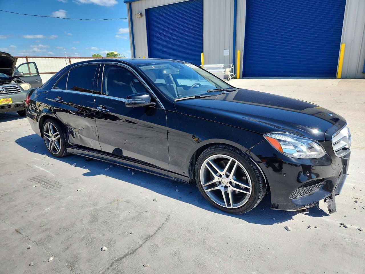 2015 Mercedes-Benz E 350 - zdjęcie 4