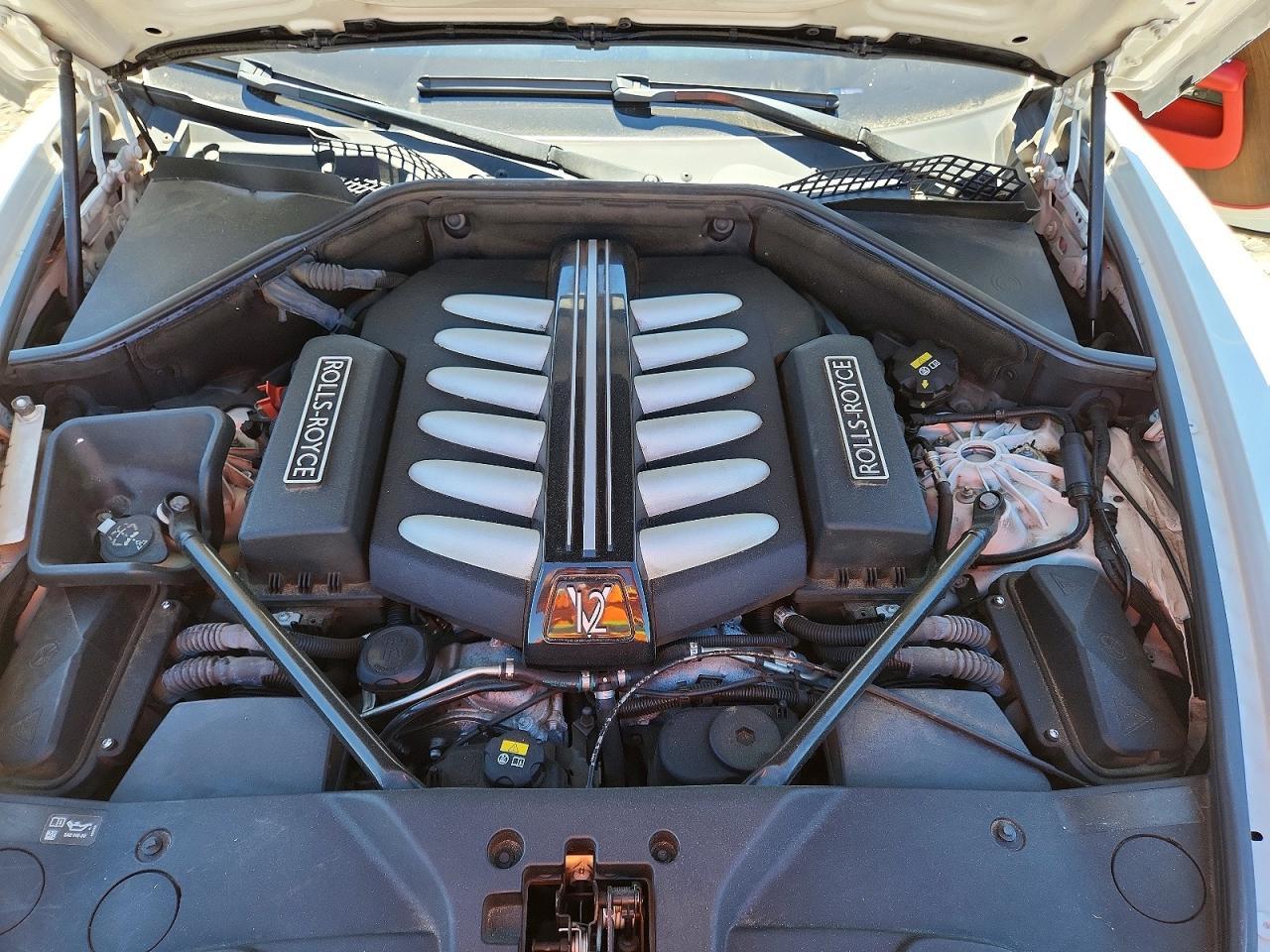 2016 Rolls-Royce Dawn - zdjęcie 11