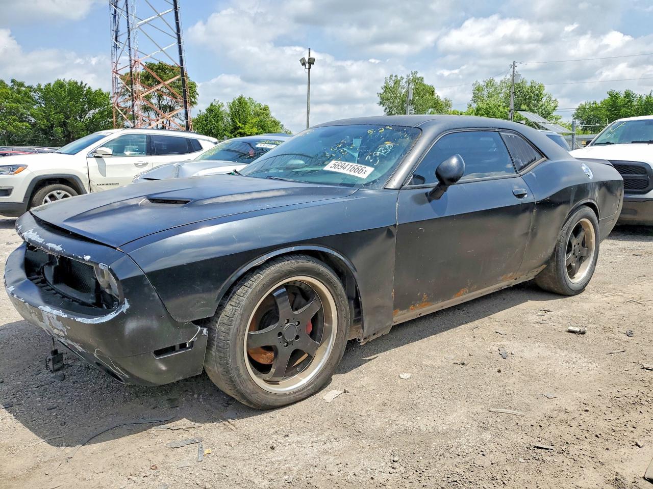 2016 Dodge Challenger R - zdjęcie główne