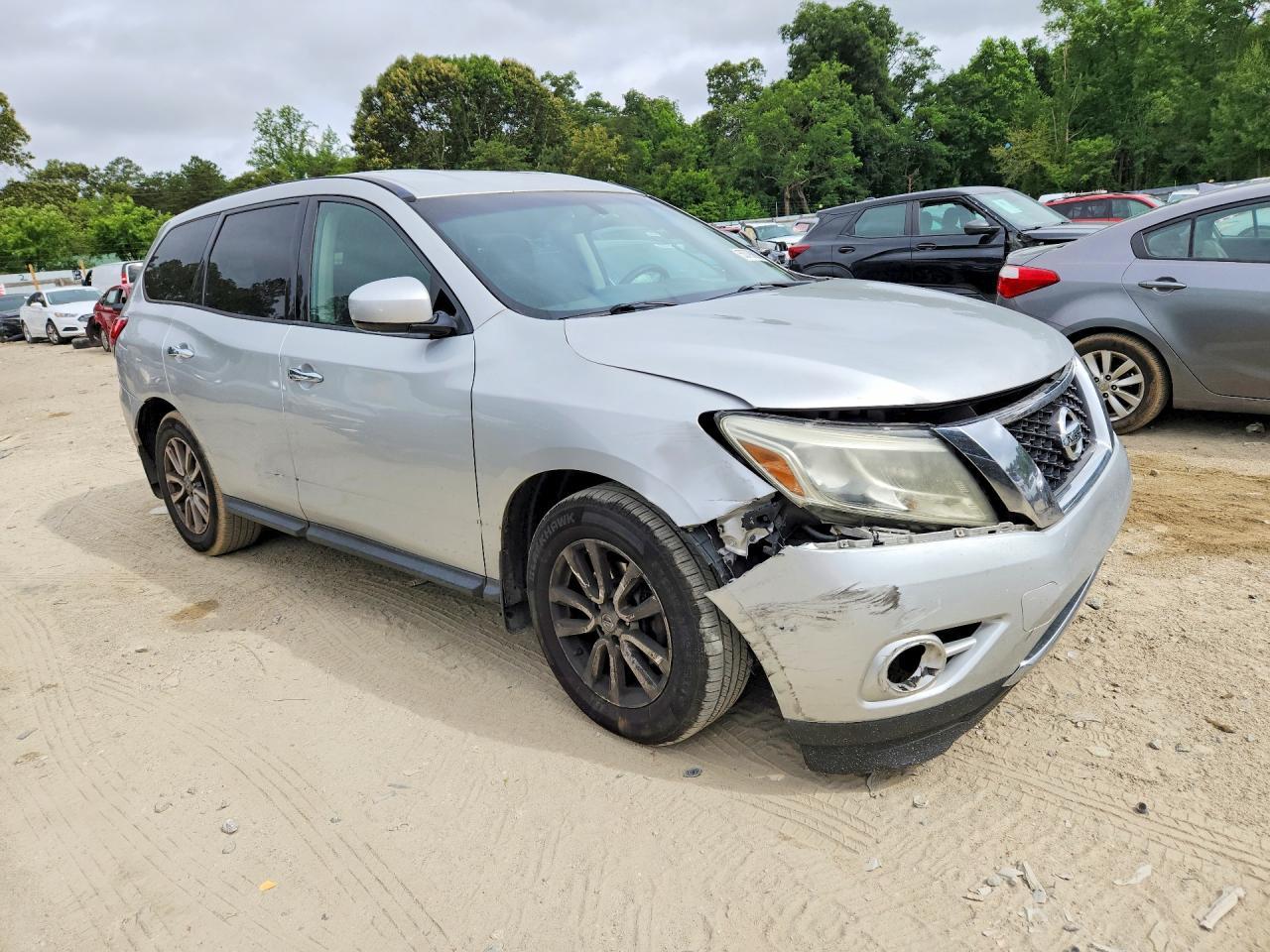 2015 Nissan Pathfinder S - zdjęcie 4