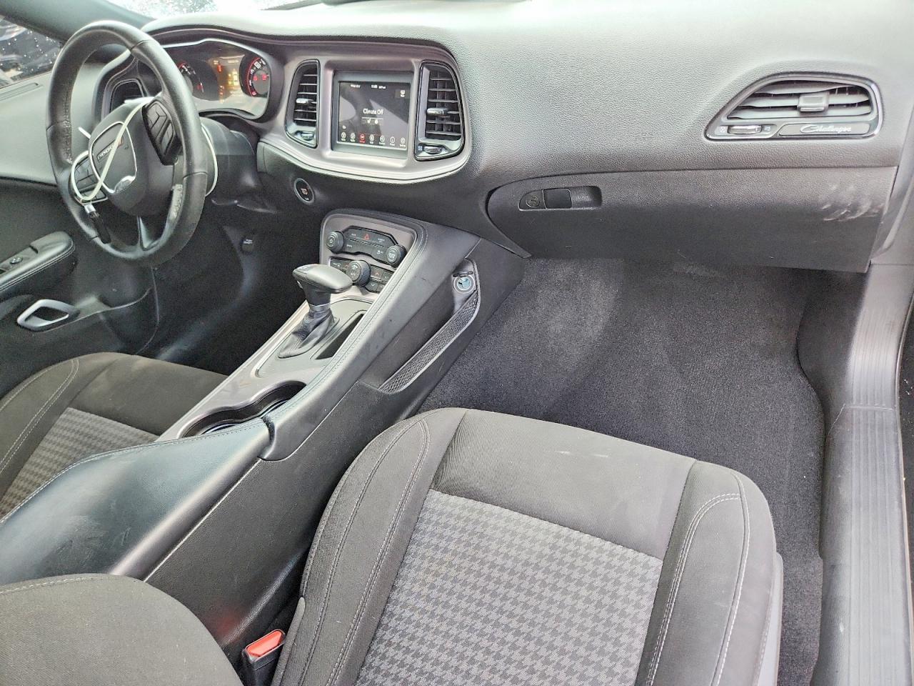 2023 Dodge Challenger Sxt - zdjęcie 8