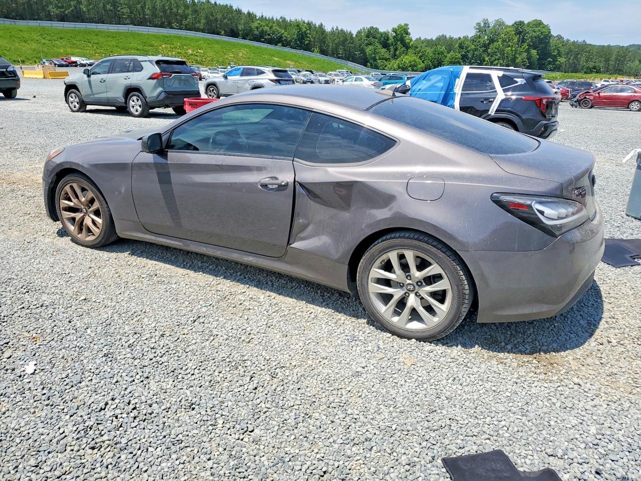 2013 Hyundai Genesis Coupe 2.0T - zdjęcie 2