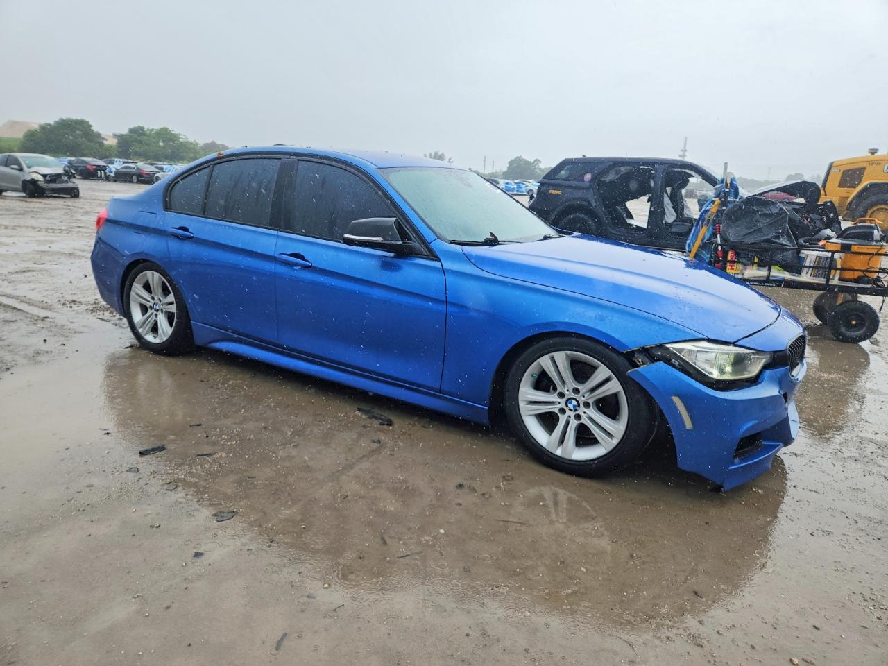 2013 BMW 328 I - zdjęcie 4
