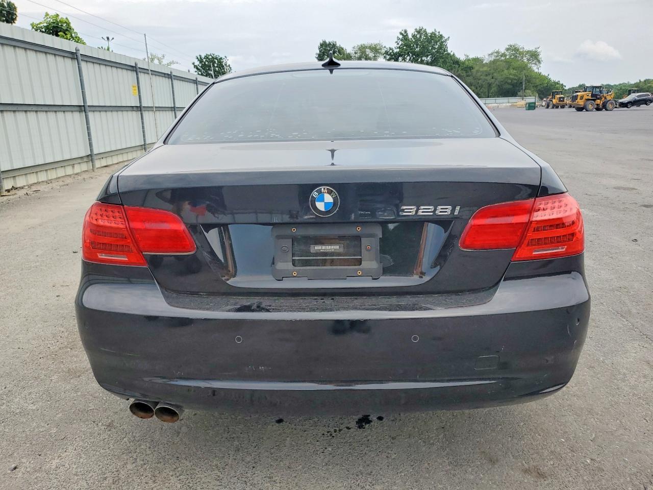 2013 BMW 328 I - zdjęcie 6