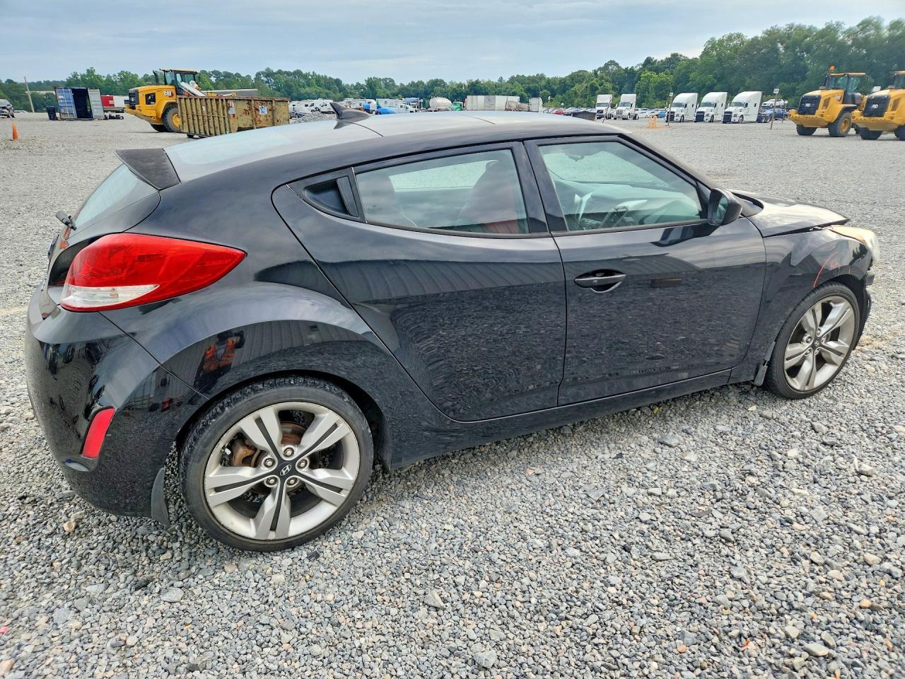 2013 Hyundai Veloster Base - zdjęcie 3