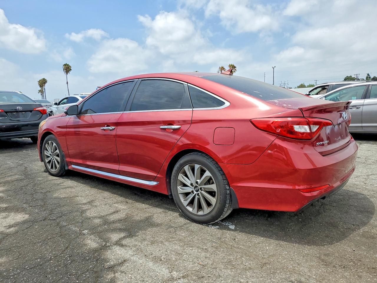2015 Hyundai Sonata Sport - zdjęcie 2