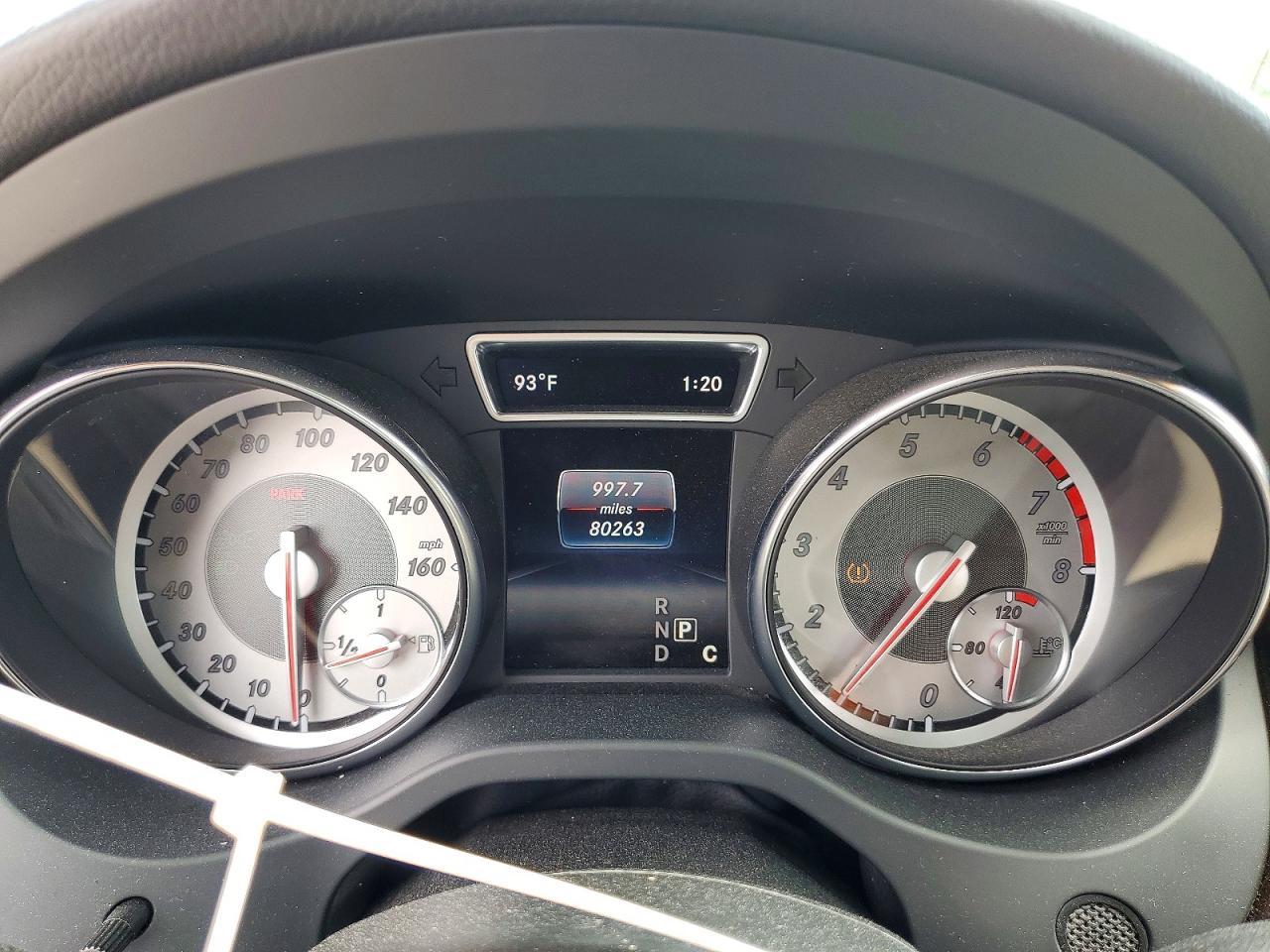 2016 Mercedes-Benz Cla 250 - zdjęcie 9