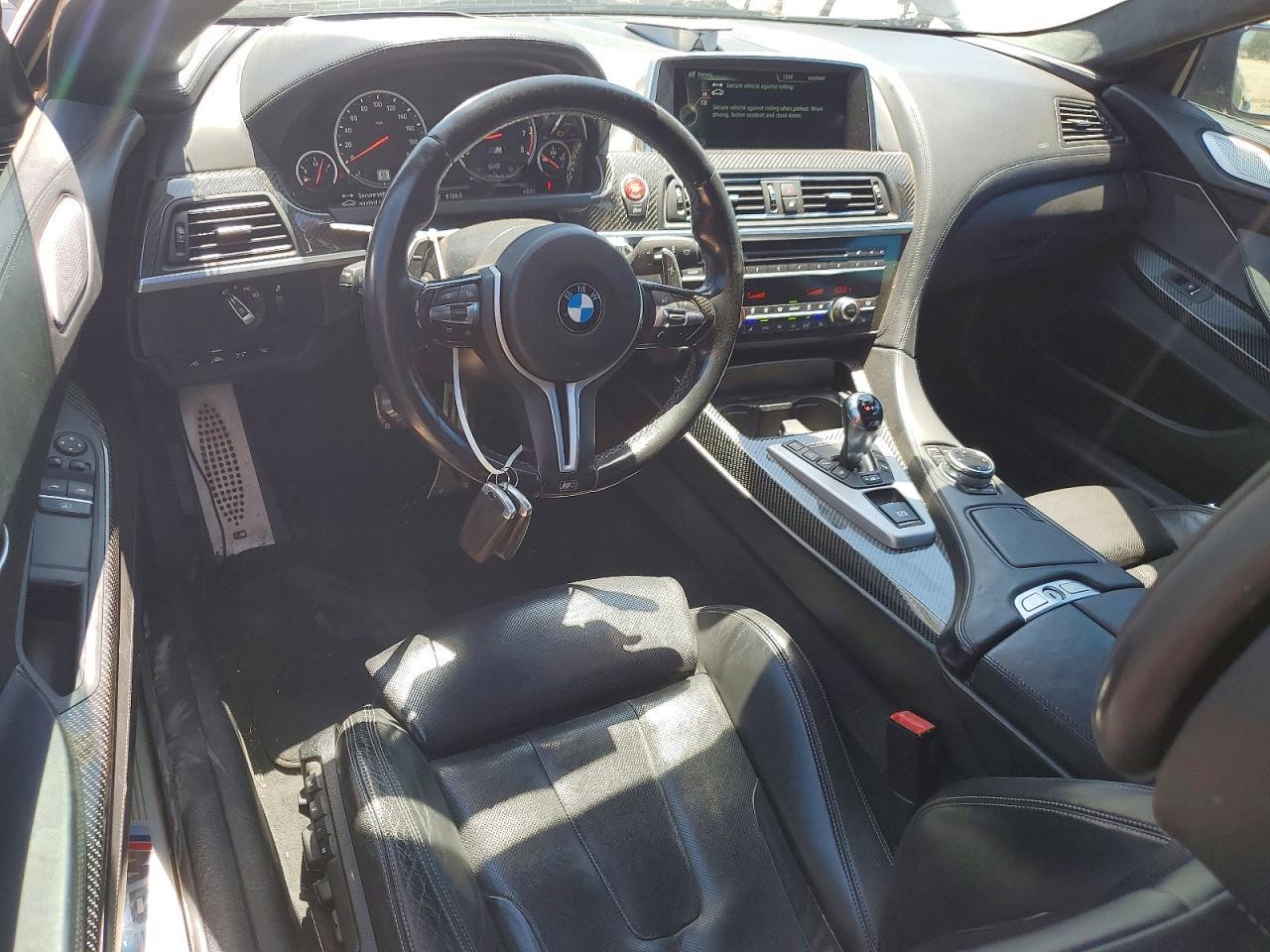 2015 BMW M6 - zdjęcie 8