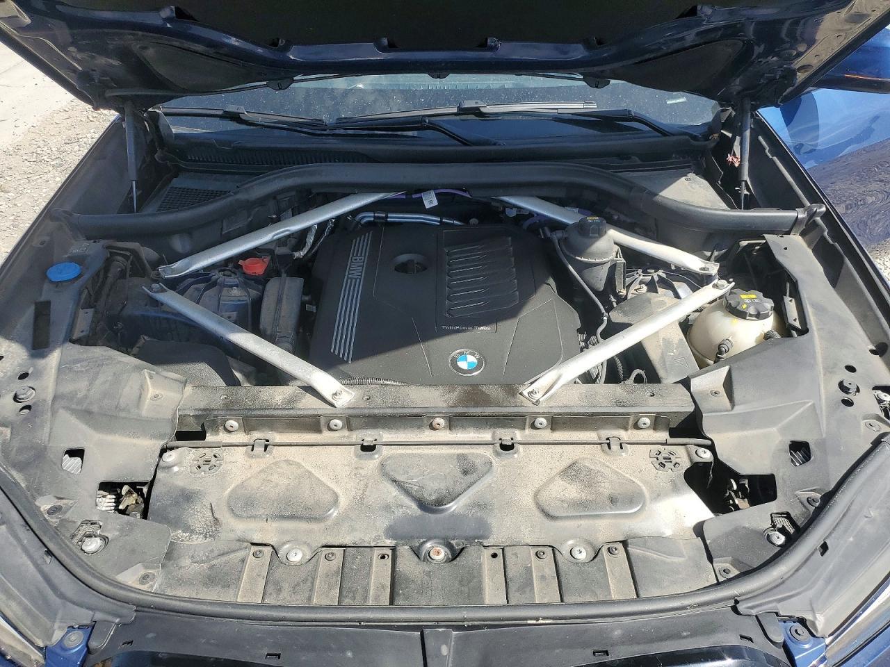 2021 BMW X5 xDrive40I - zdjęcie 11