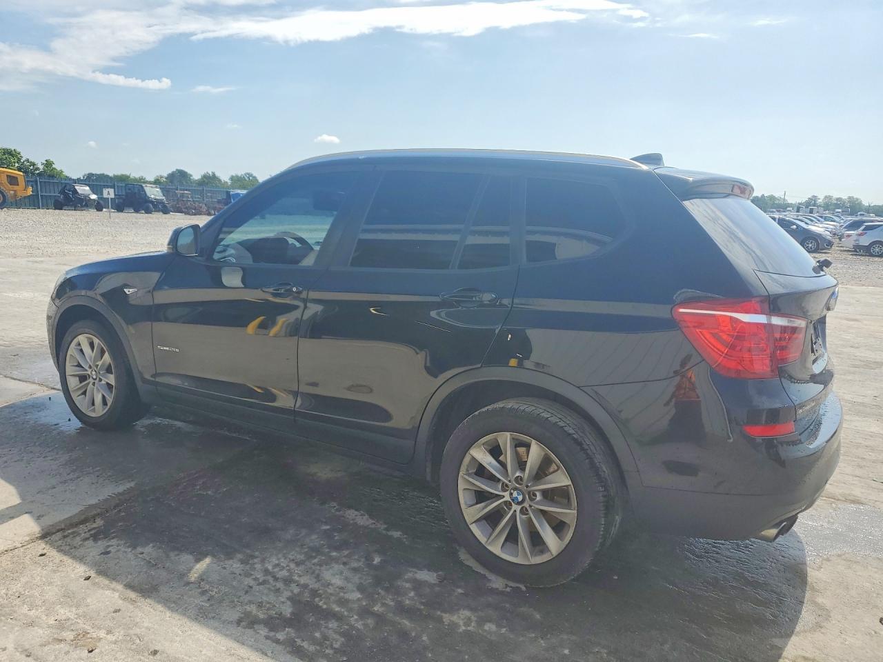 2017 BMW X3 Sdrive28I - zdjęcie 2