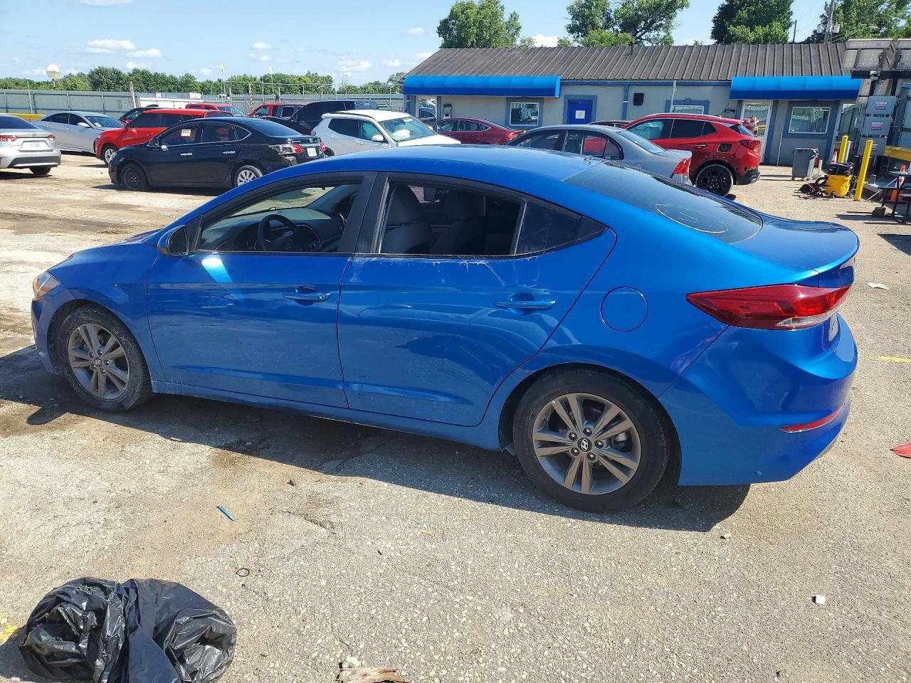 2018 Hyundai Elantra - zdjęcie 2