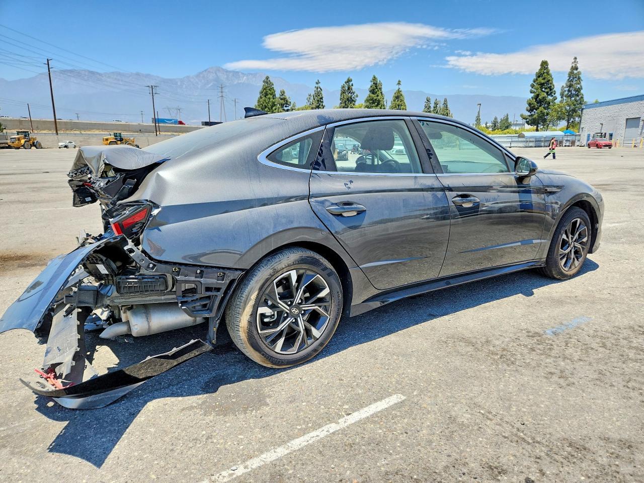 2025 Hyundai Sonata Sel - zdjęcie 3
