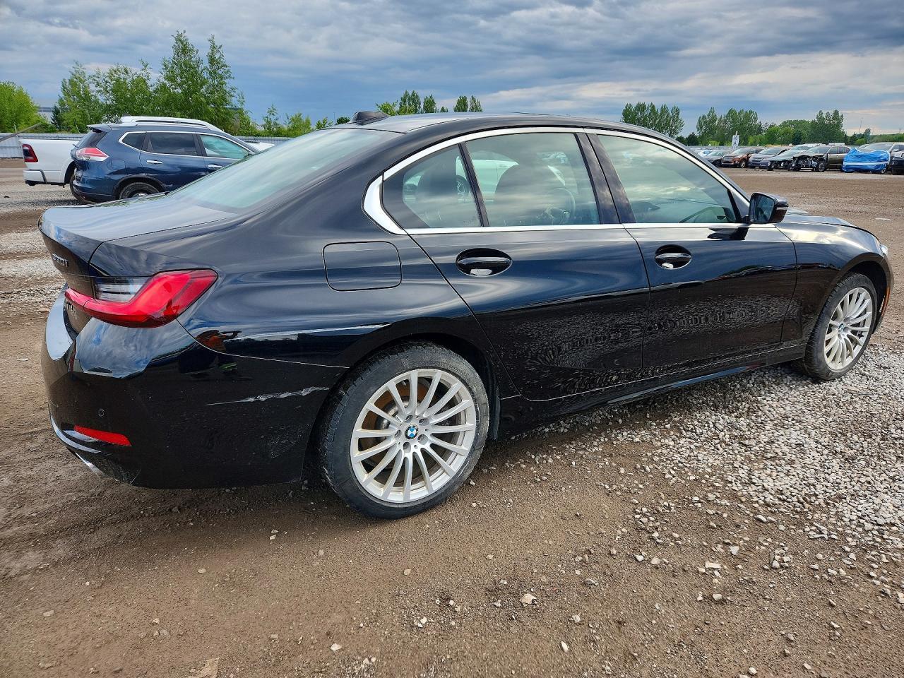 BMW Seria 3 - zdjęcie 3