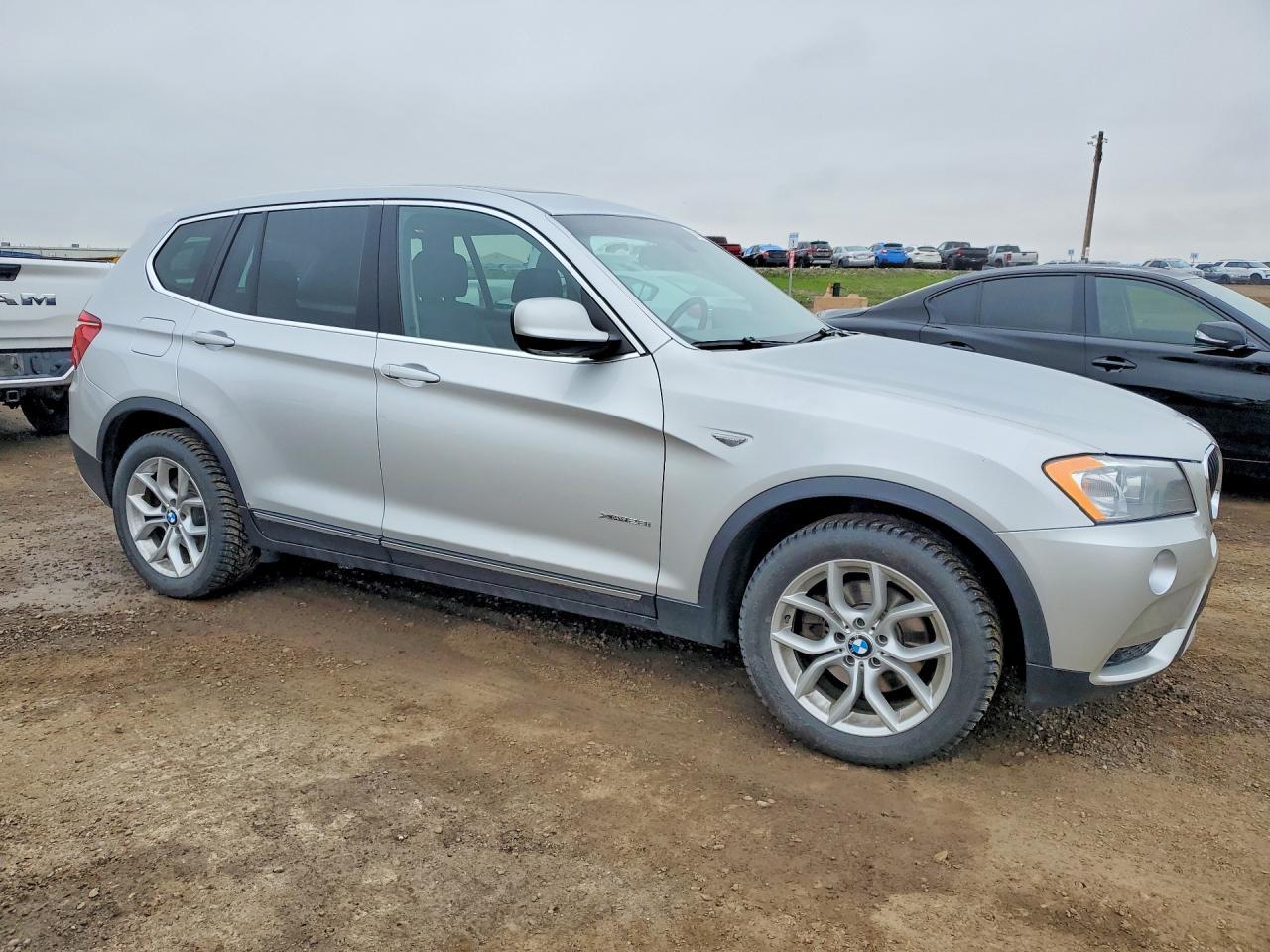 2013 BMW X3 xDrive28I - zdjęcie 4