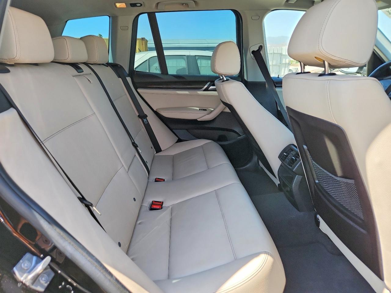 2017 BMW X3 Sdrive28I - zdjęcie 11