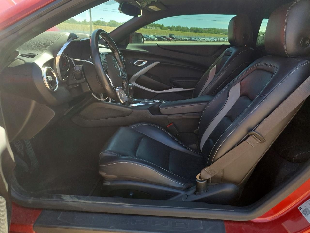 2020 Chevrolet Camaro Lt - zdjęcie 7