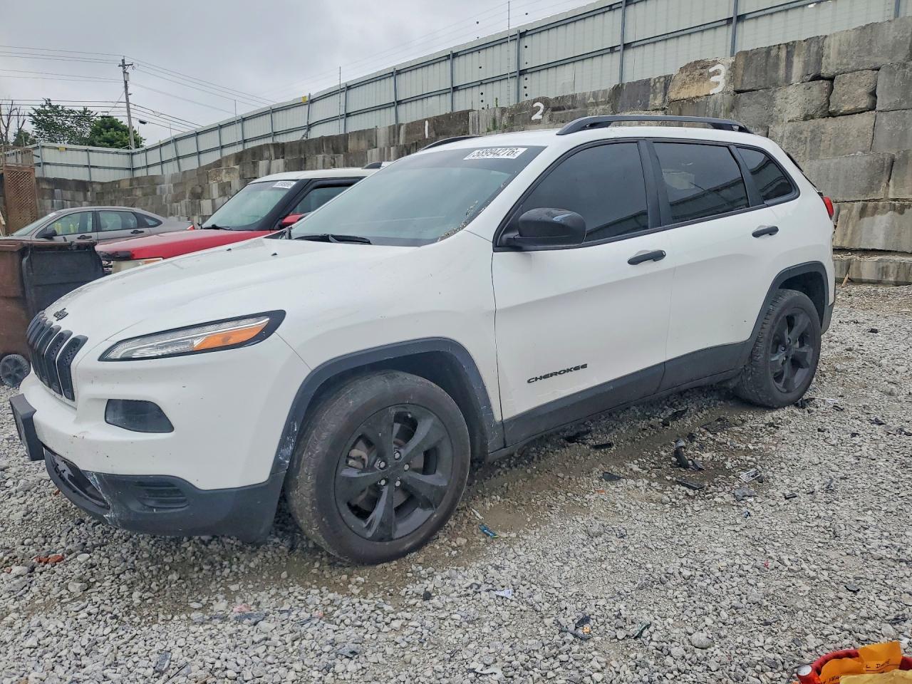 2016 Jeep Cherokee Sport - zdjęcie główne