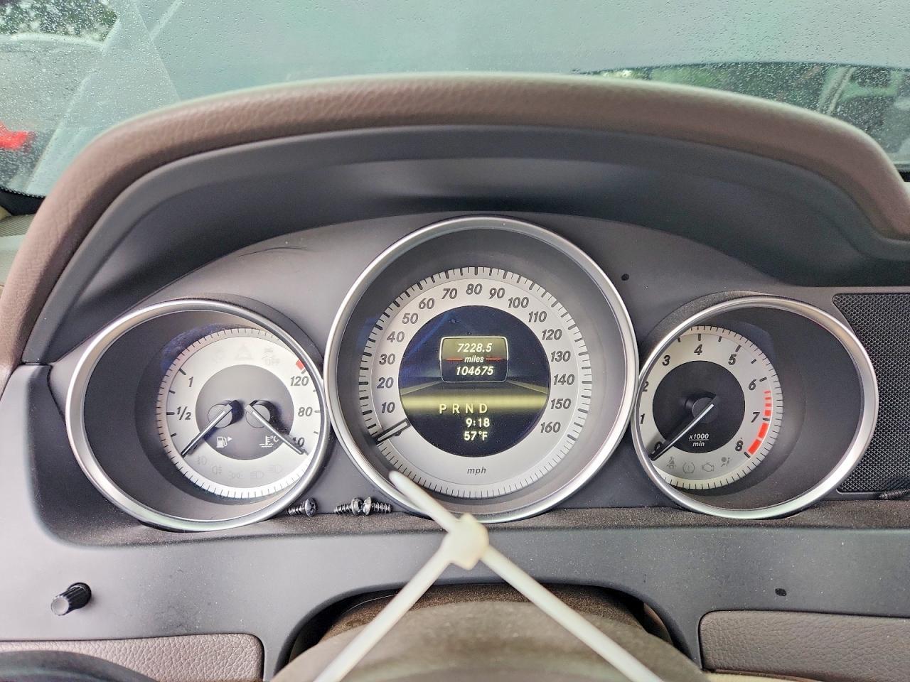 2013 Mercedes-Benz C 250 - zdjęcie 9