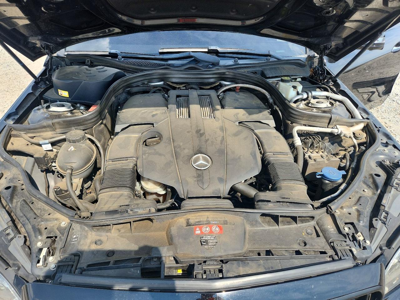 2015 Mercedes-Benz E 400 - zdjęcie 11