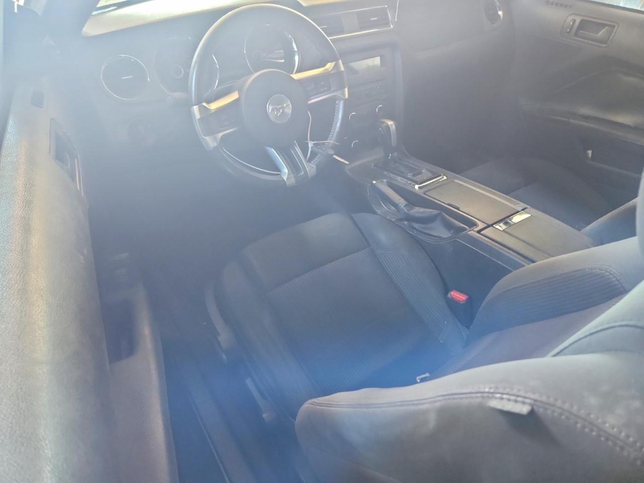 2014 Ford Mustang - zdjęcie 8