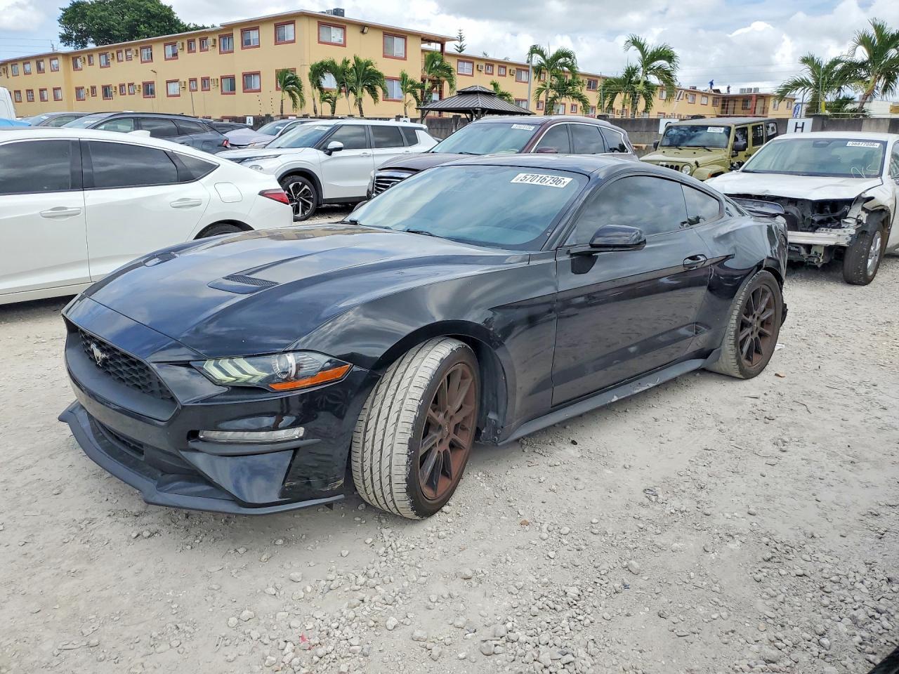 2019 Ford Mustang - zdjęcie główne