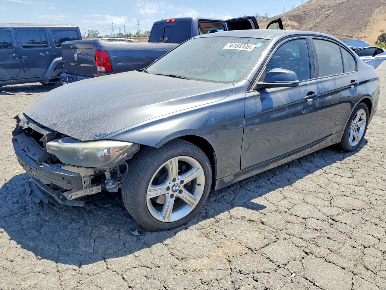 2013 BMW 320 I - zdjęcie główne
