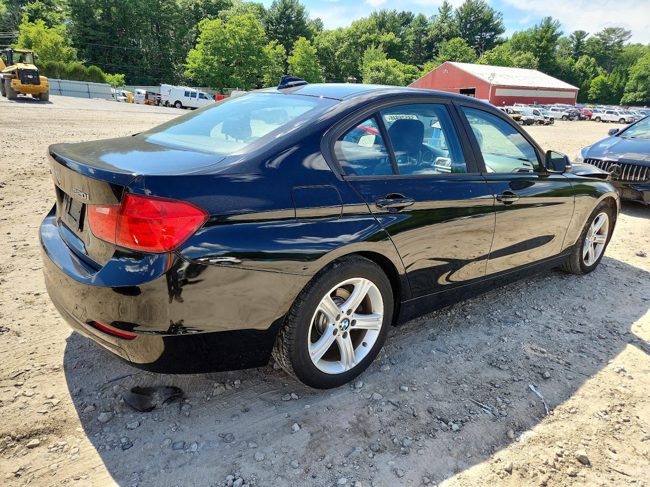 2015 BMW 320 I xDrive - zdjęcie 3