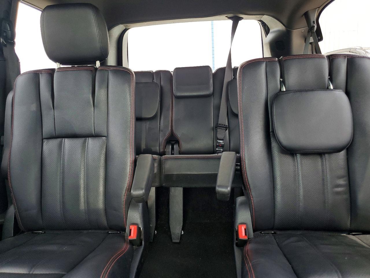 2018 Dodge Grand Caravan Gt - zdjęcie 10