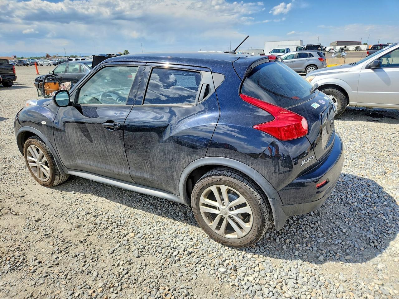 2014 Nissan Juke S - zdjęcie 2