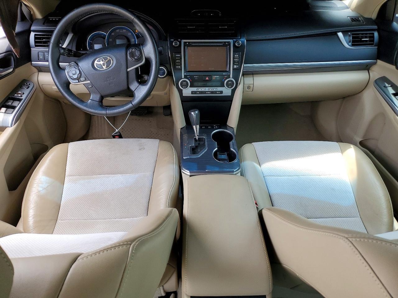 2014 Toyota Camry Hybrid Xle - zdjęcie 8