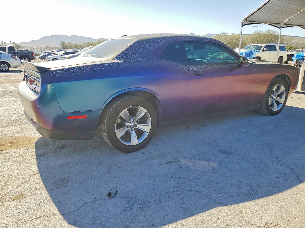 Dodge Challenger - zdjęcie 3