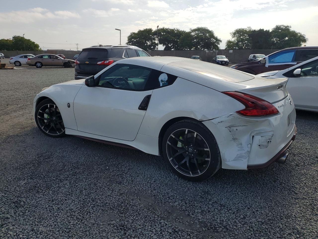 2017 Nissan 370Z Nismo - zdjęcie 2