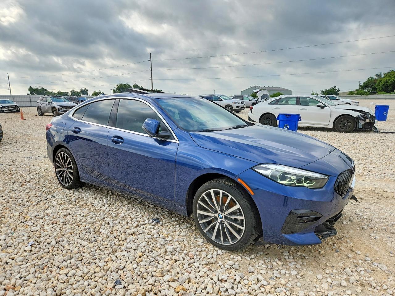 2024 BMW 228I - zdjęcie 4