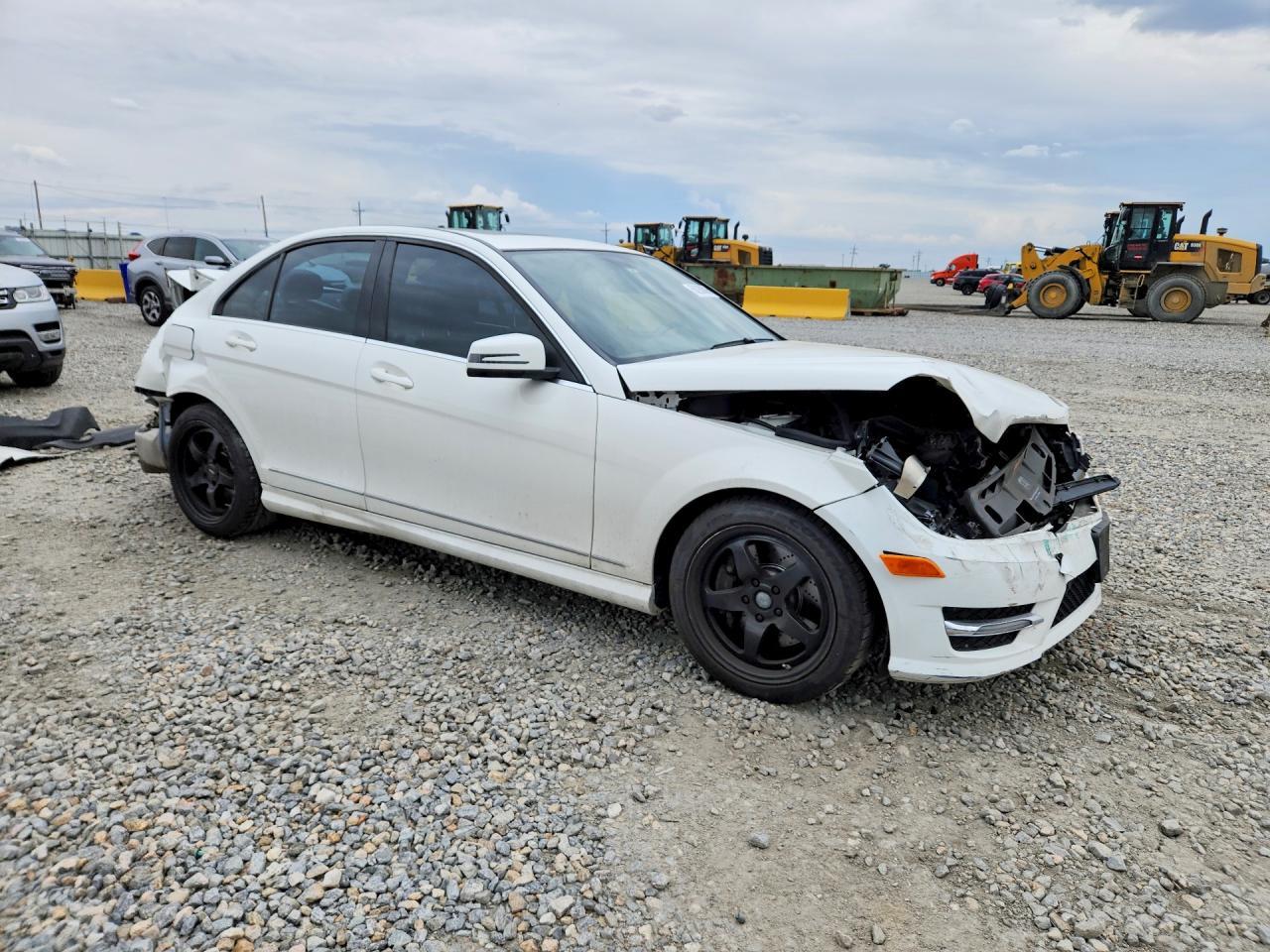2014 Mercedes-Benz C 300 4Matic - zdjęcie 4