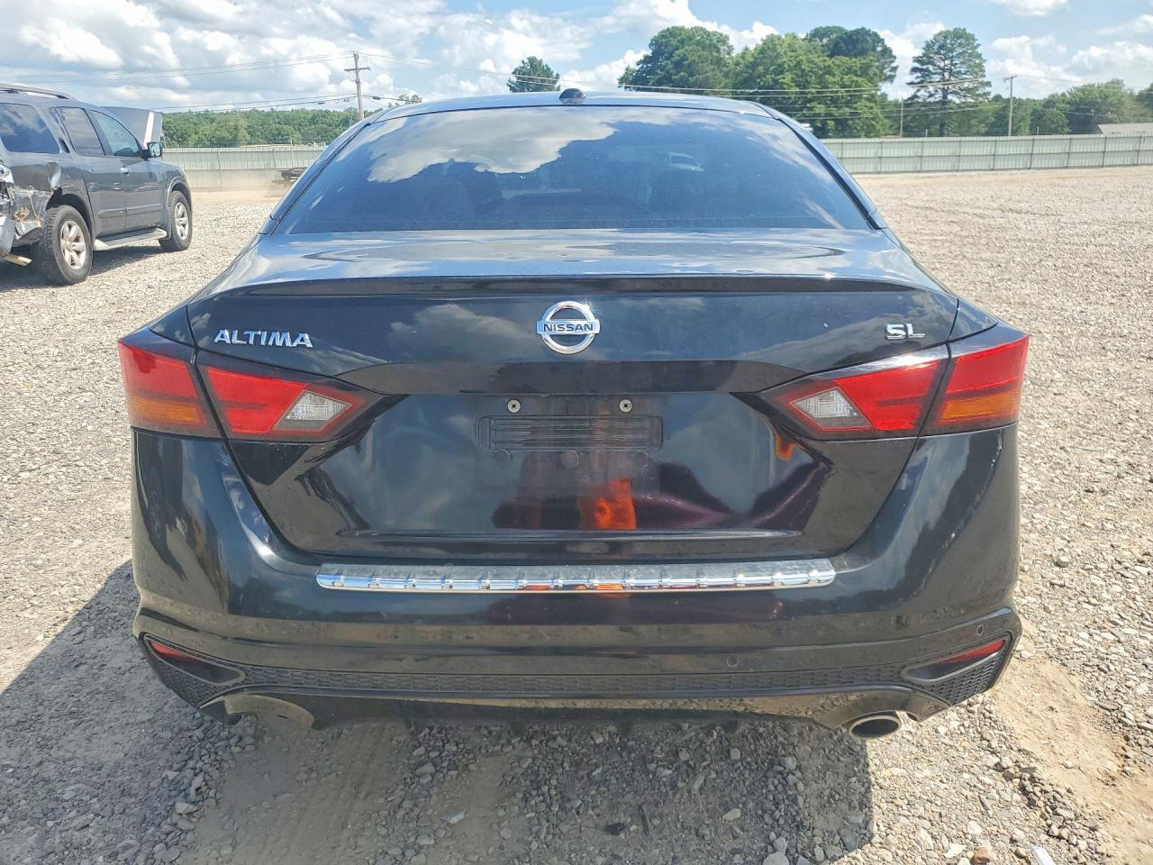 2021 Nissan Altima - zdjęcie 6