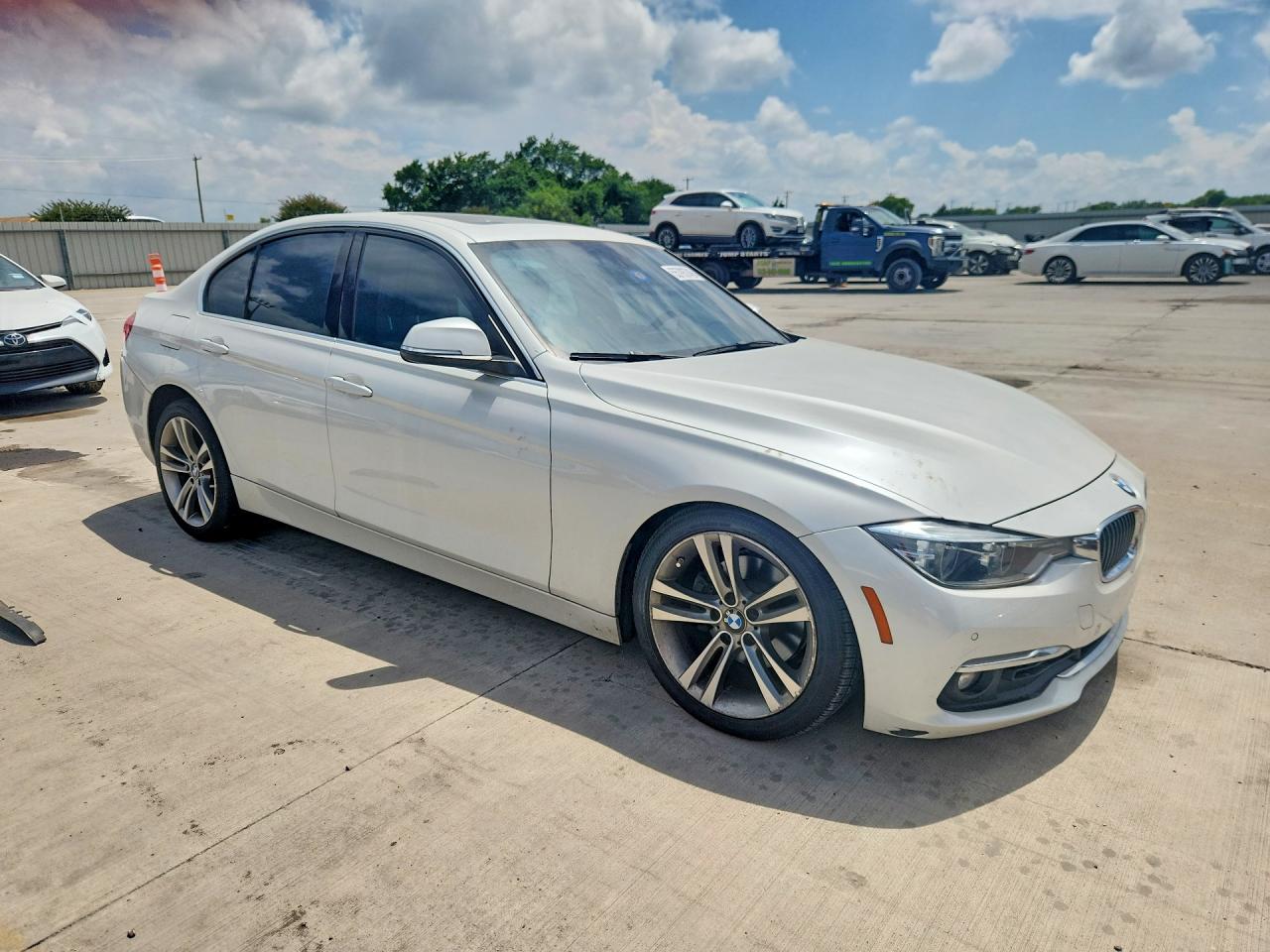 BMW Seria 3 - zdjęcie 4